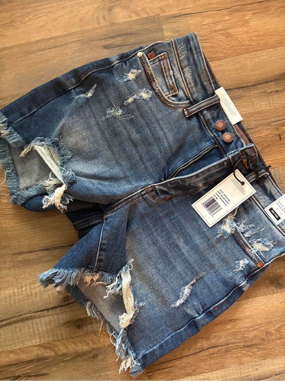 Judy Blue Distressed Frayed Hem Denim Shorts - Blue